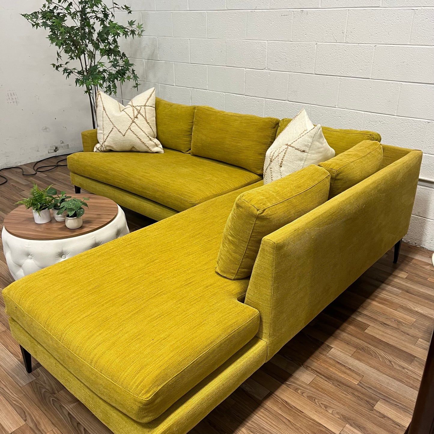 West Elm Andes 90โ Chaise Sectional