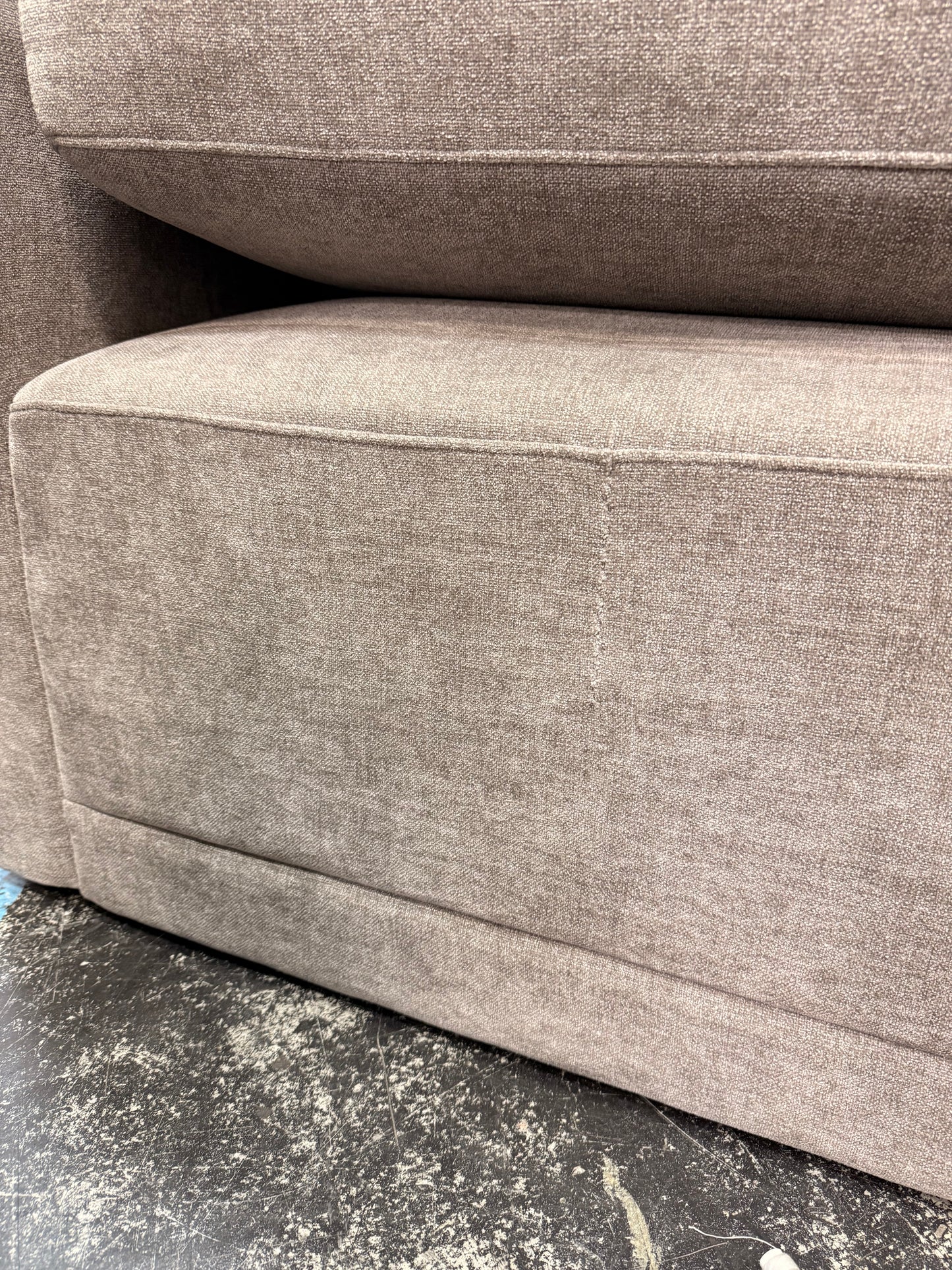 Thomasville Fallon Modular Sectional -Gray