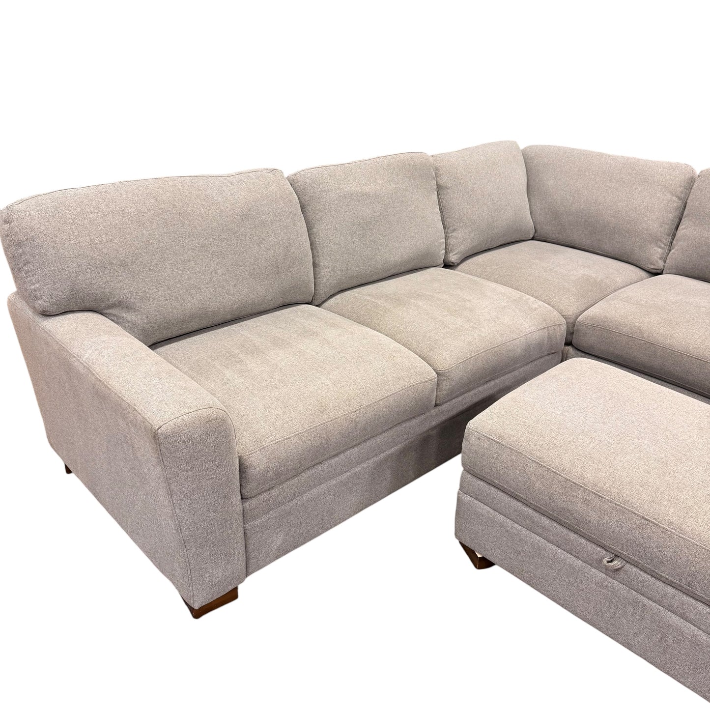 Thomasville Langdon 2-Piece Sectional with Ottoman