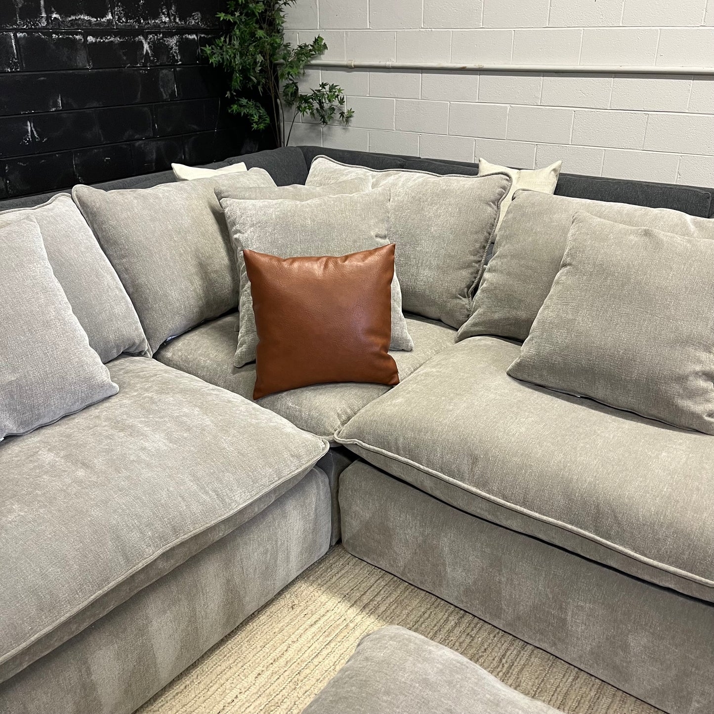 Sereen 6-Piece Modular Sectional Sofa