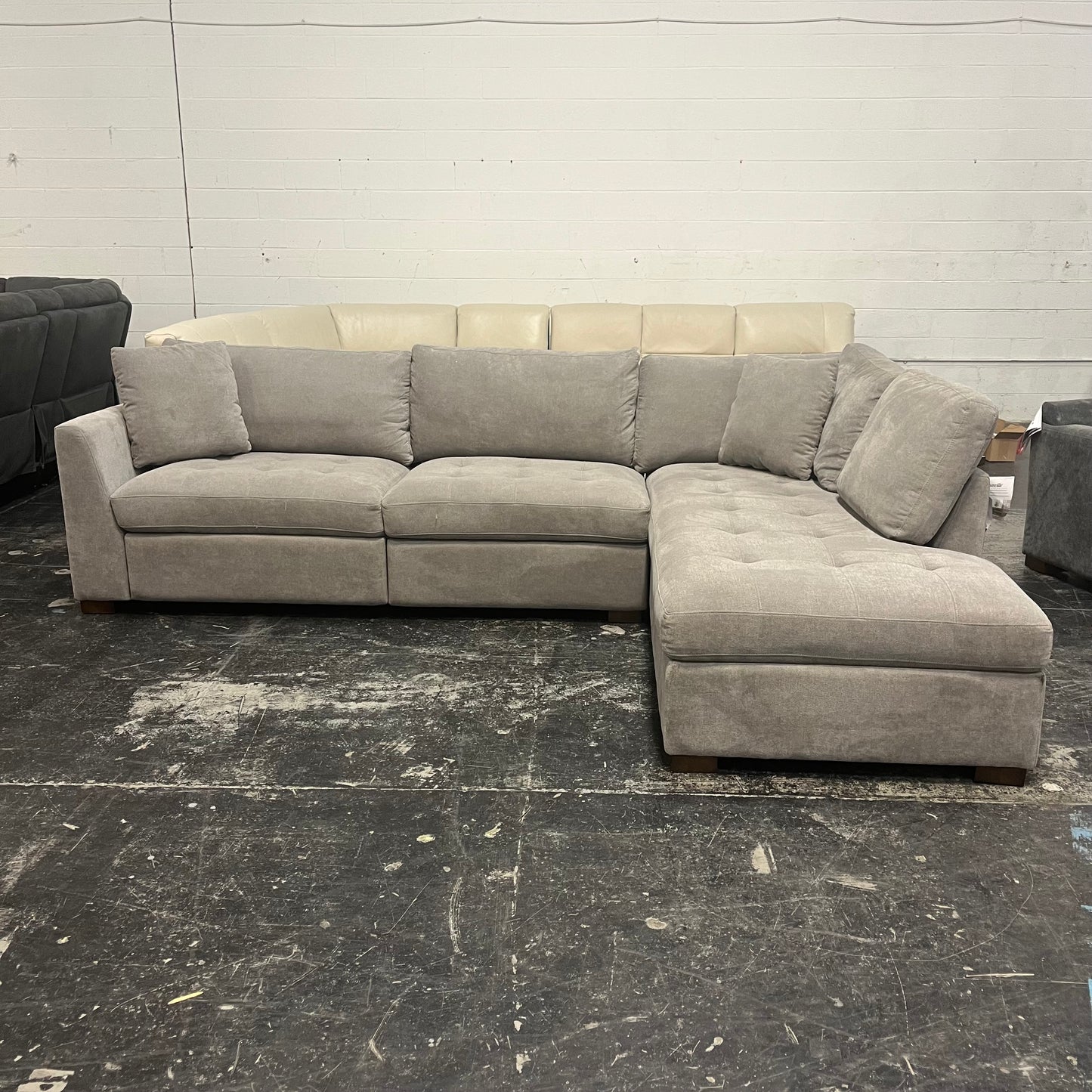 Thomasville Miles Power Reclining Sectional Sofa