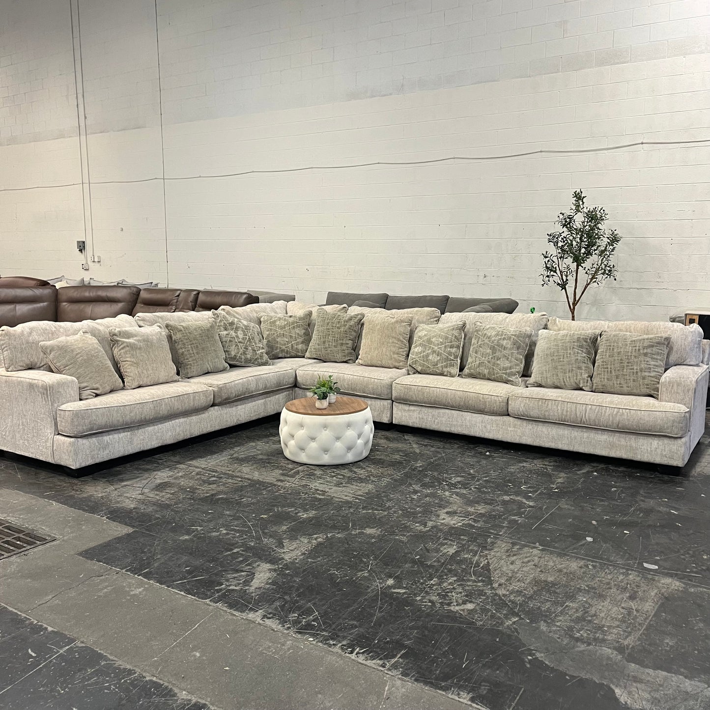 Ashley Rawcliff 4-Piece Sectional Sofa