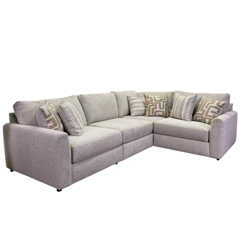 Monroe Modular 4 Piece Sectional In Cream