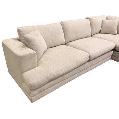 Derry Sectional with Chaise