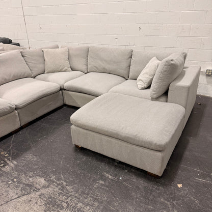 Thomasville Lowell 8-Piece Modular Sectional