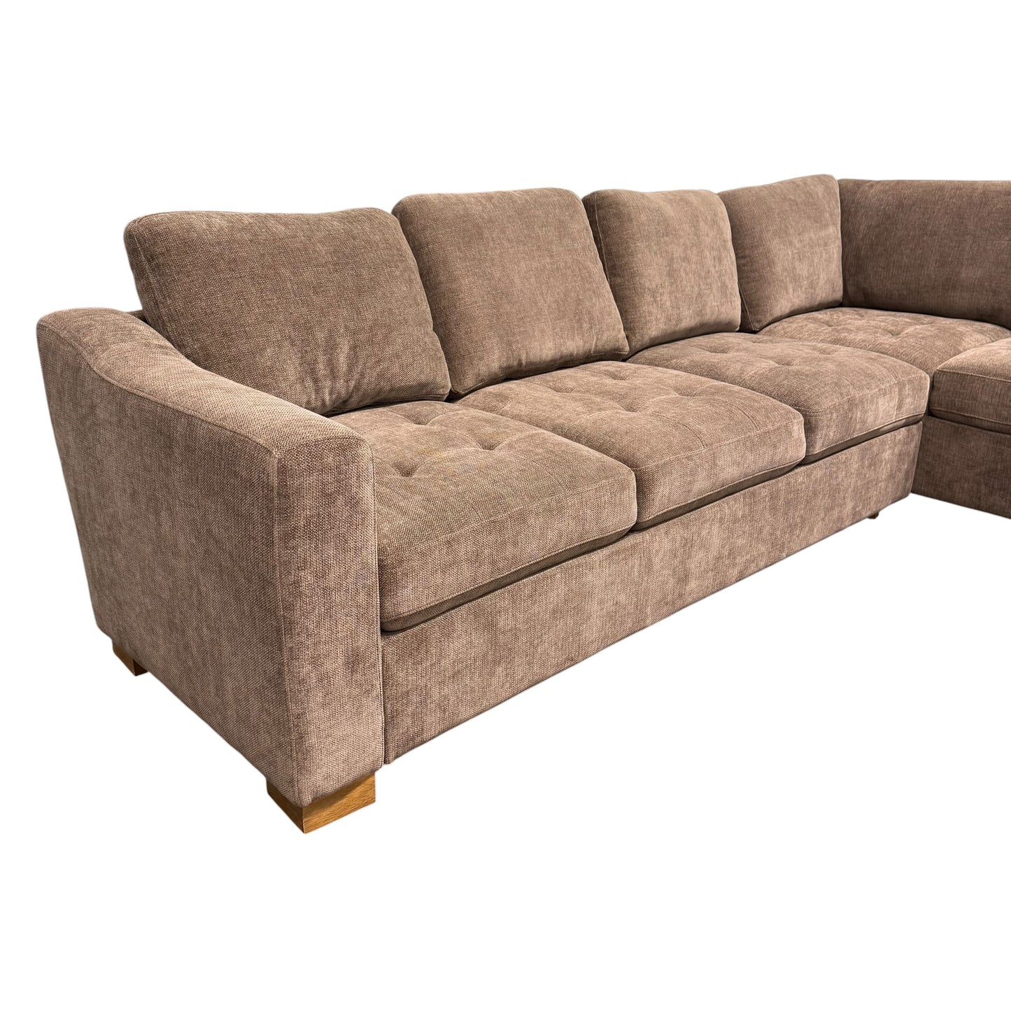 Thomasville Ellsford Brown Sectional