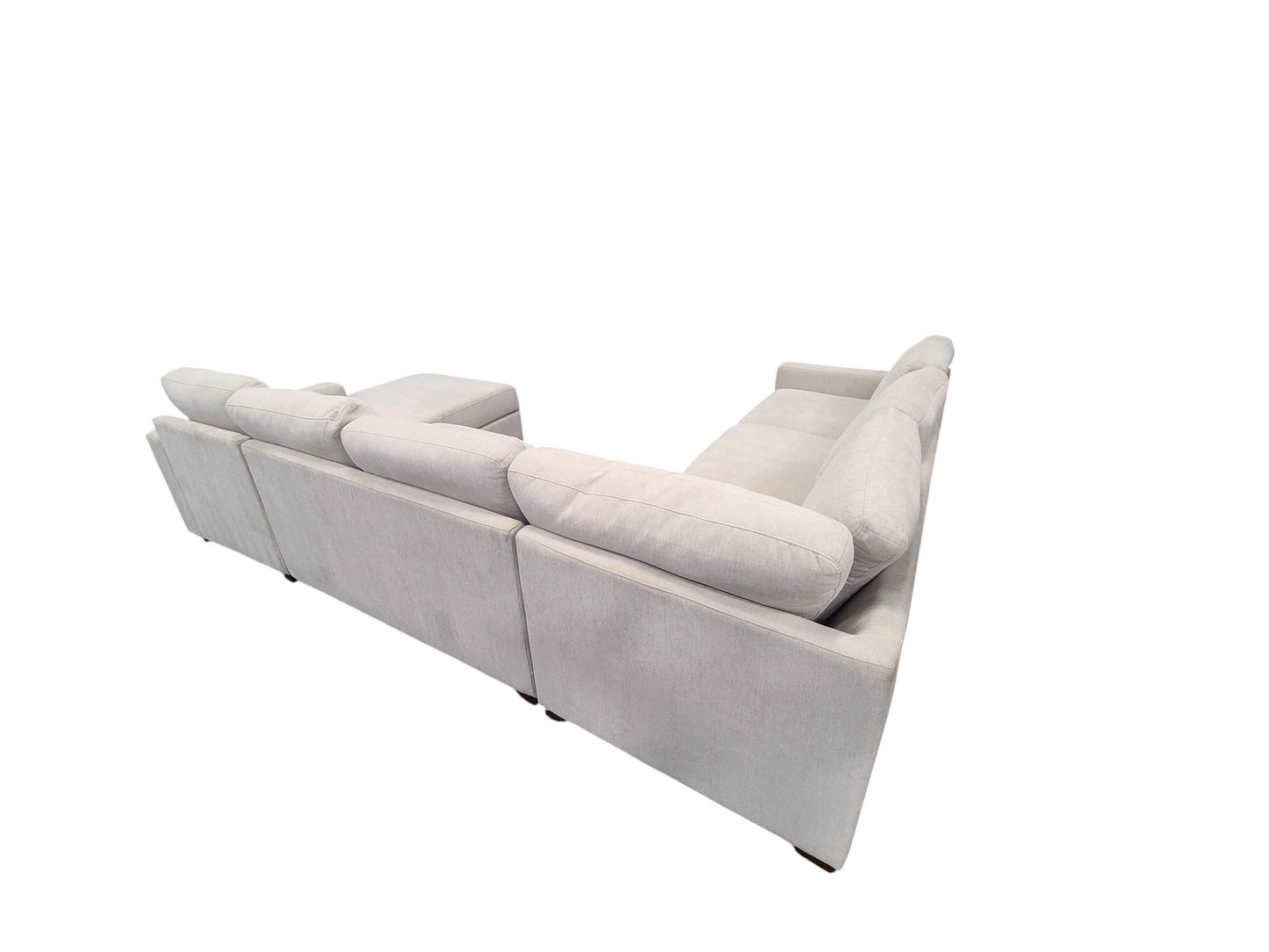 Thomasville Glenn Sectional with Storage Chaise