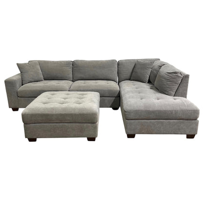 Thomasville Miles Sectional with Ottoman