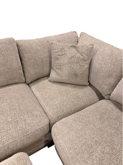 Hawthorne Sectional with Ottoman