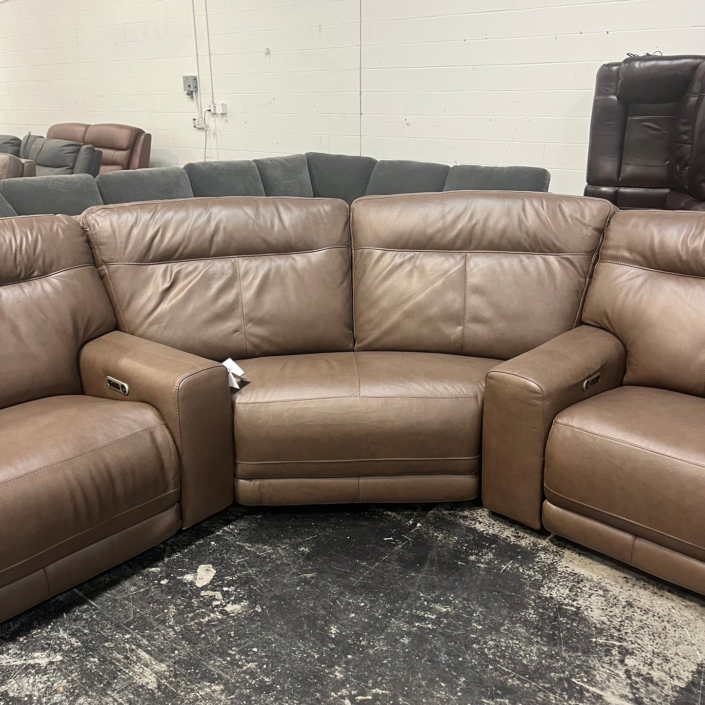 Atlas 3-Piece Leather Reclining Sectional