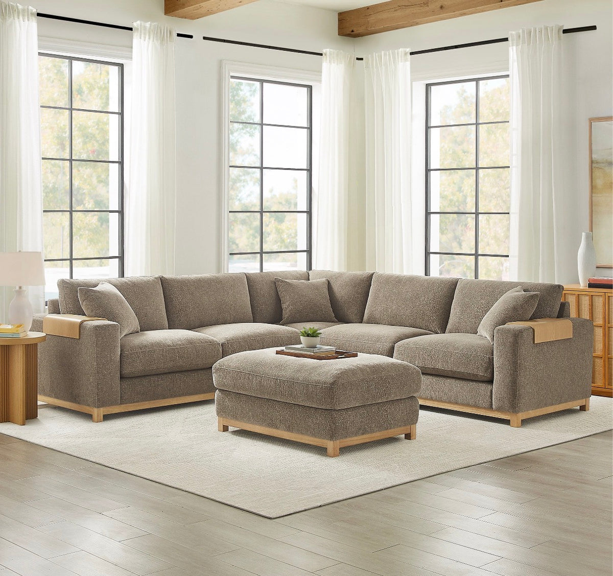 Hawthorne Sectional with Ottoman
