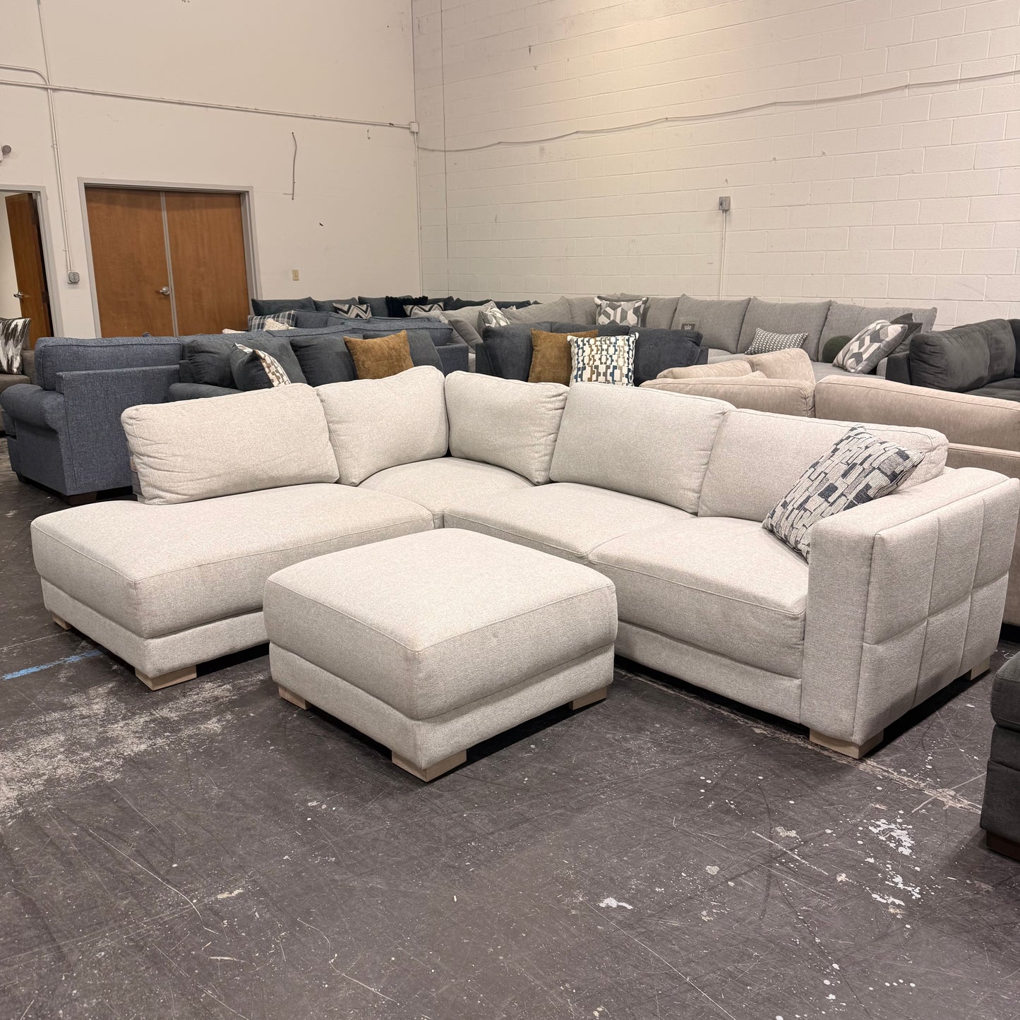 Drayden Sectional with Ottoman