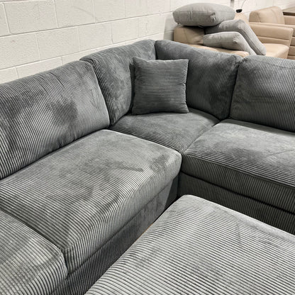 Thomasville Artesia Corduroy Sectional with Ottoman
