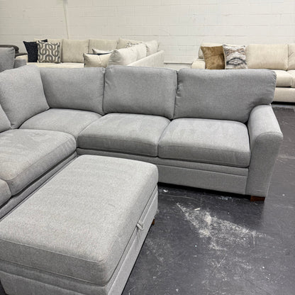 Thomasville Langdon 3-Piece Sectional with Ottoman