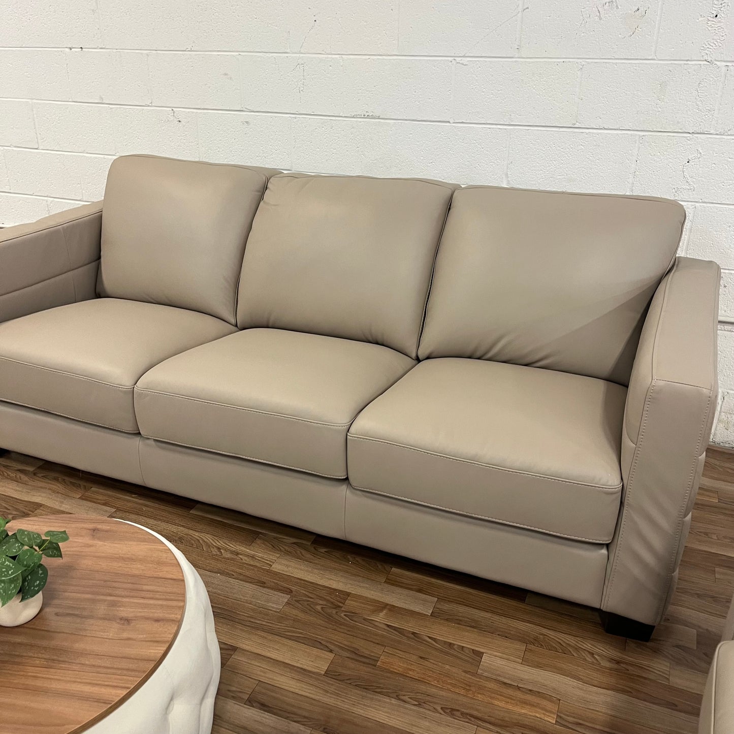Costco Del Mar Leather Sofa & Loveseat Set