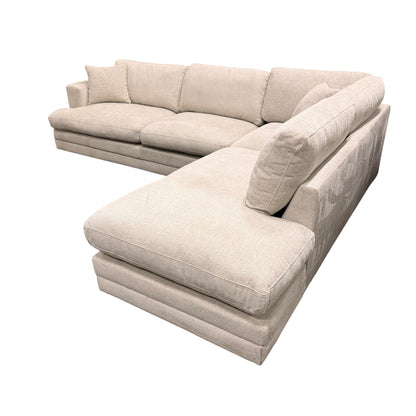 Derry Sectional with Chaise
