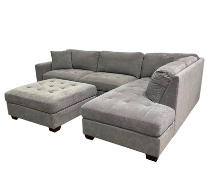 Thomasville Miles Sectional with Ottoman