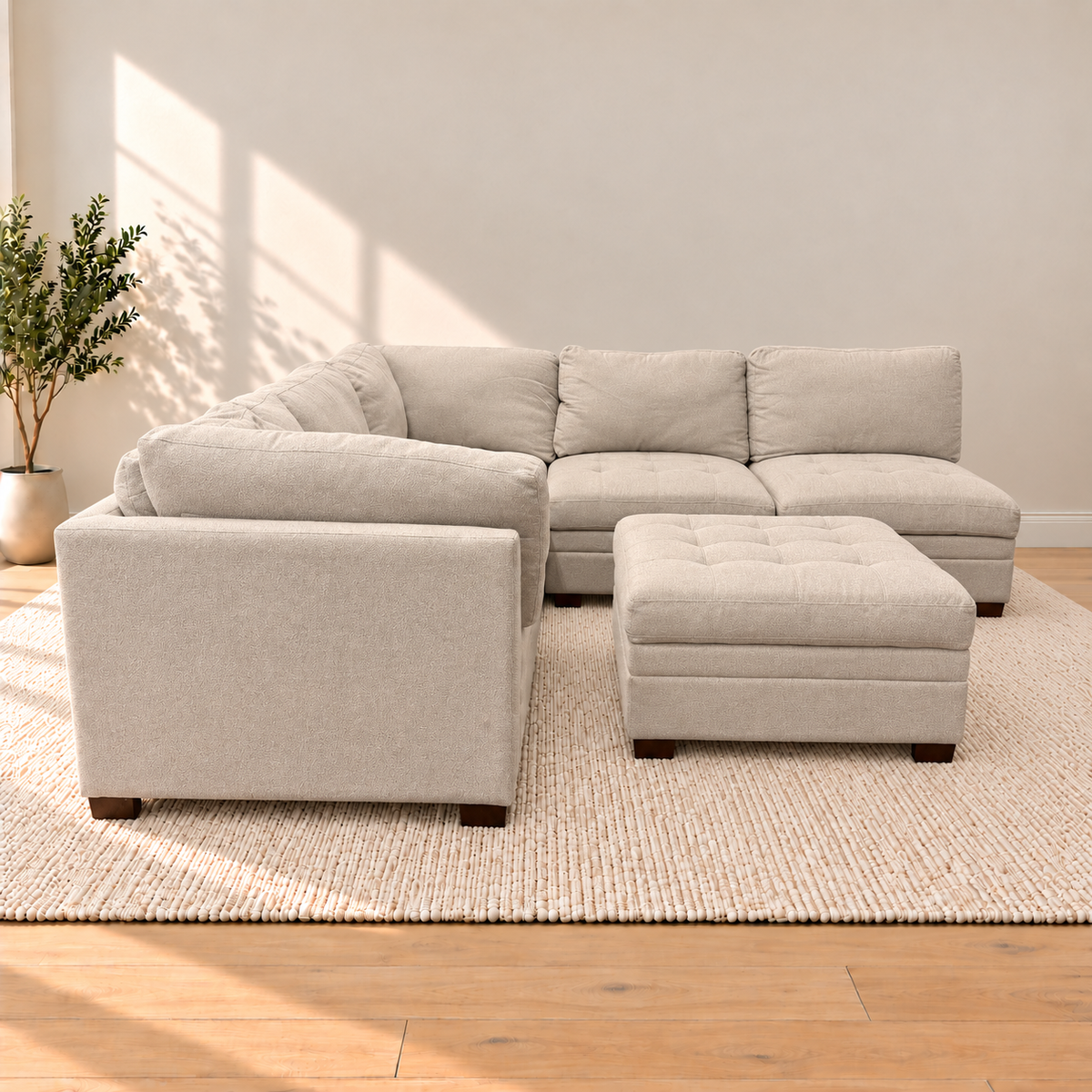 Thomasville Tisdale 6-Piece Modular Sectional (Boucle)