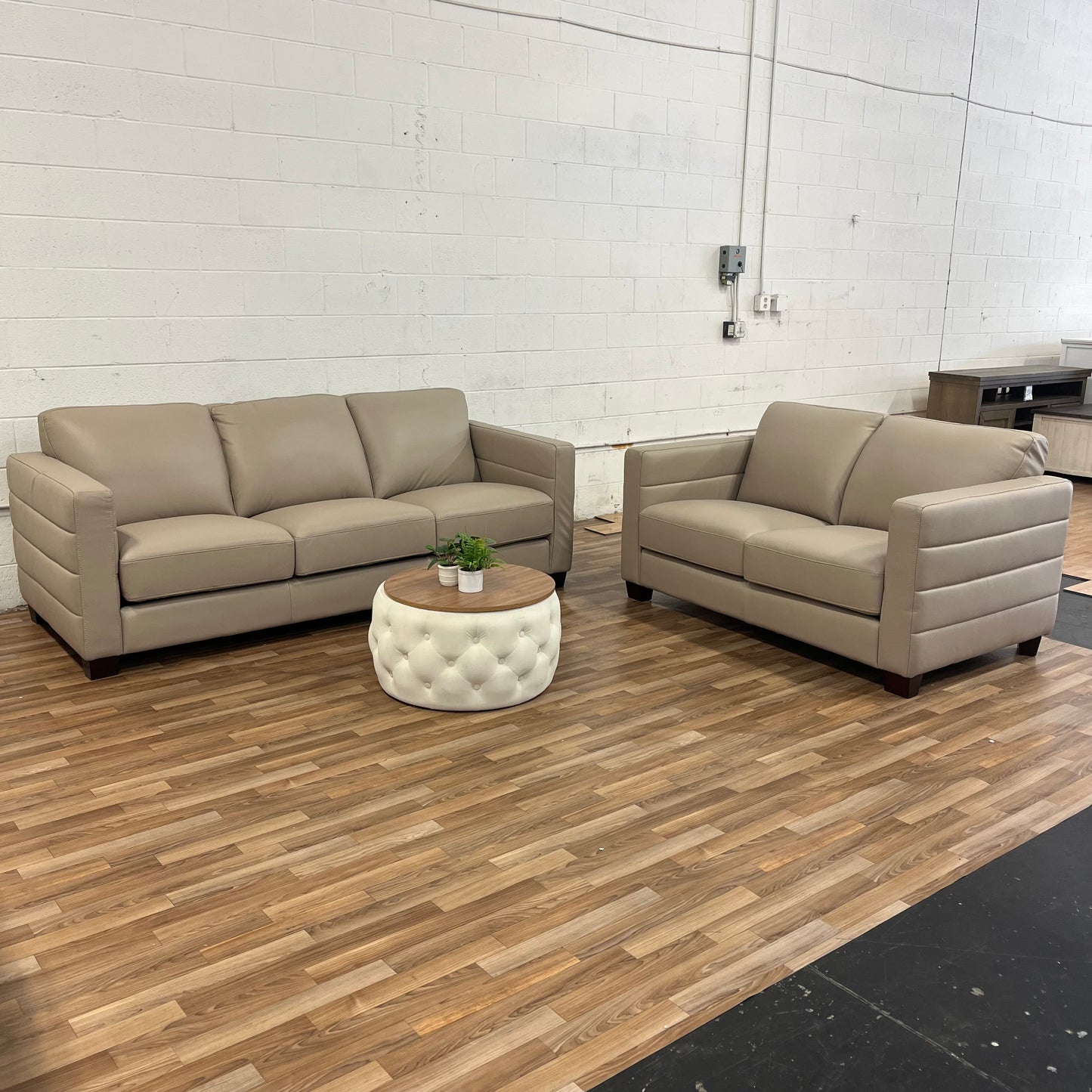 Costco Del Mar Leather Sofa & Loveseat Set