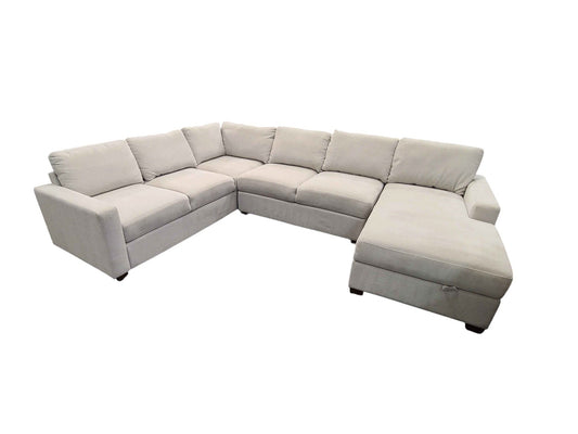 Thomasville Glenn Sectional with Storage Chaise