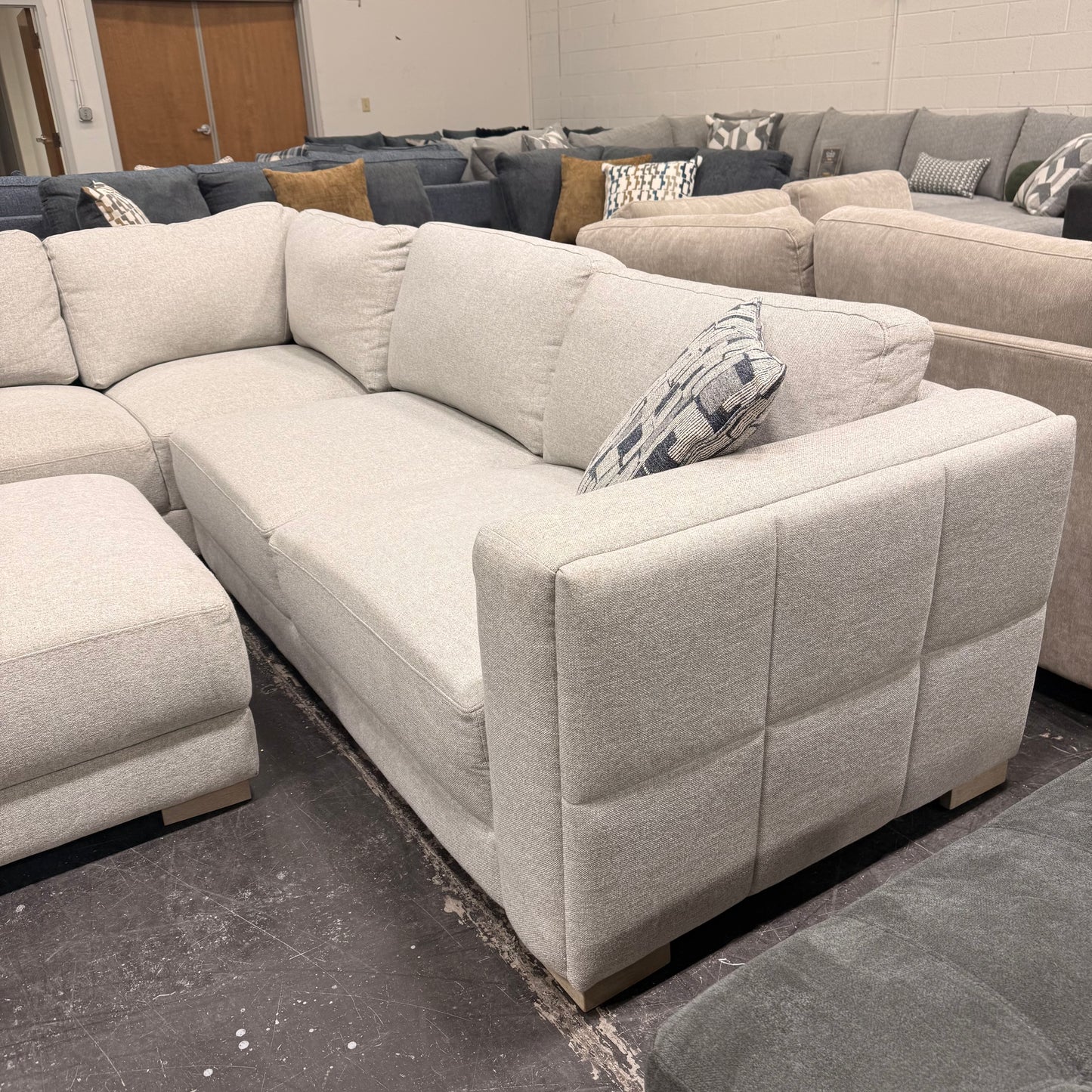 Drayden Sectional with Ottoman