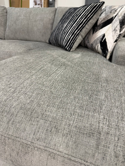 Wren Chaise Sectional