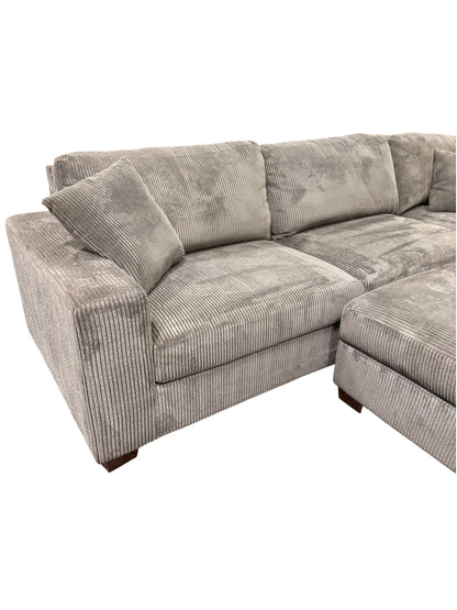 Thomasville Artesia Corduroy Sectional with Ottoman
