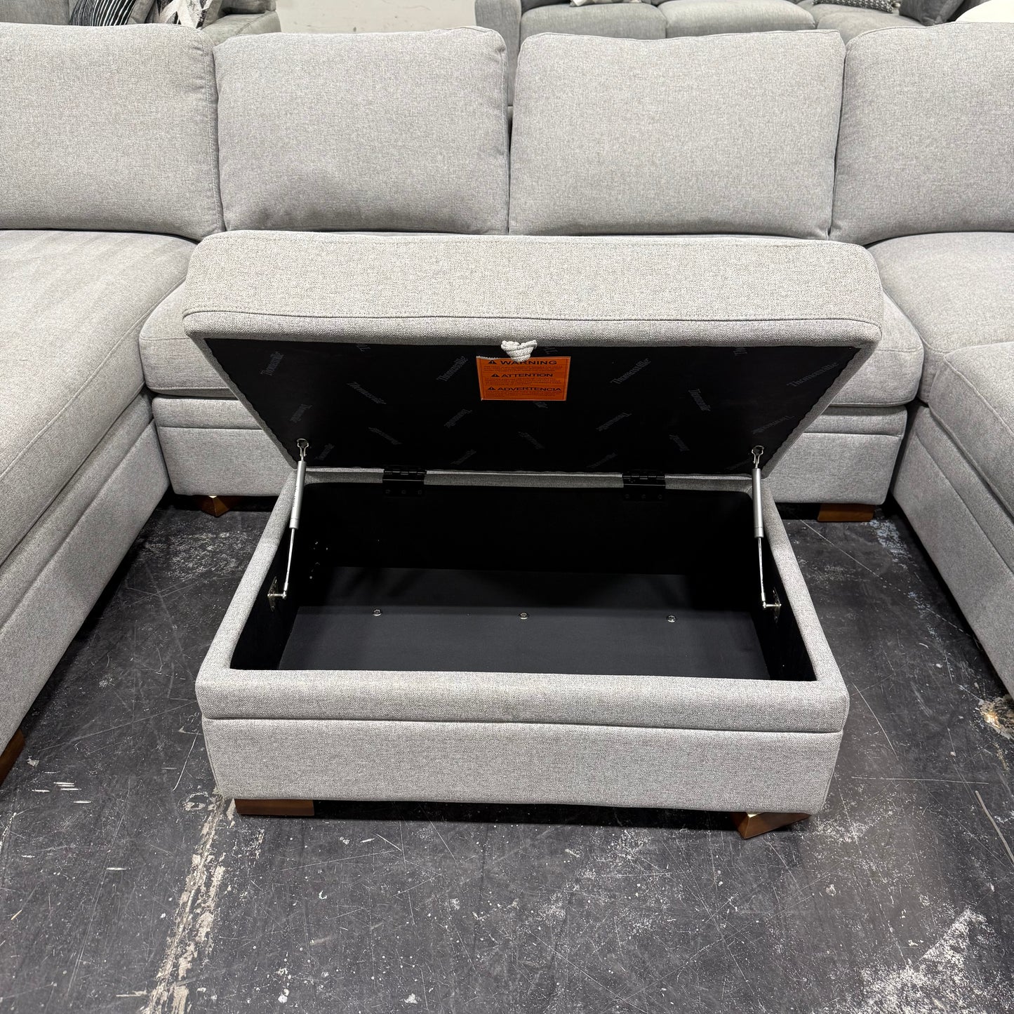 Thomasville Langdon 3-Piece Sectional with Ottoman