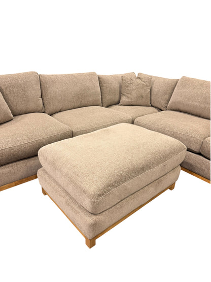 Hawthorne Sectional with Ottoman