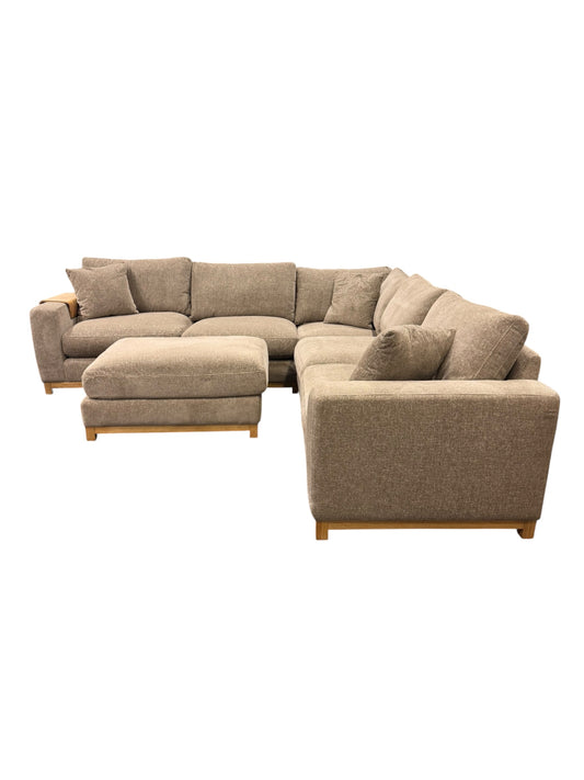 Hawthorne Sectional with Ottoman
