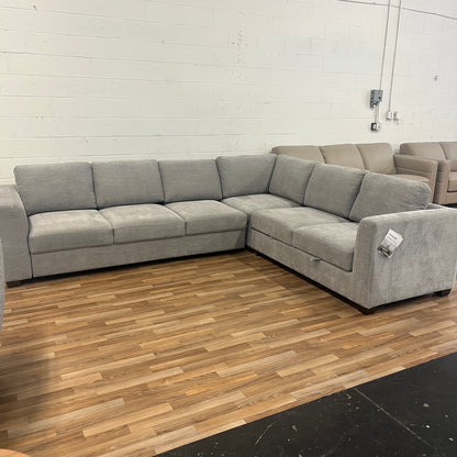 Caler sleeper sectional 3-Piece