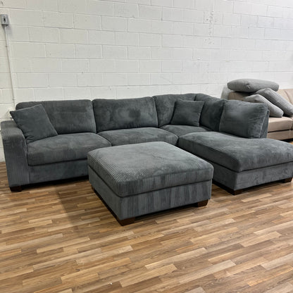 Thomasville Artesia Corduroy Sectional with Ottoman