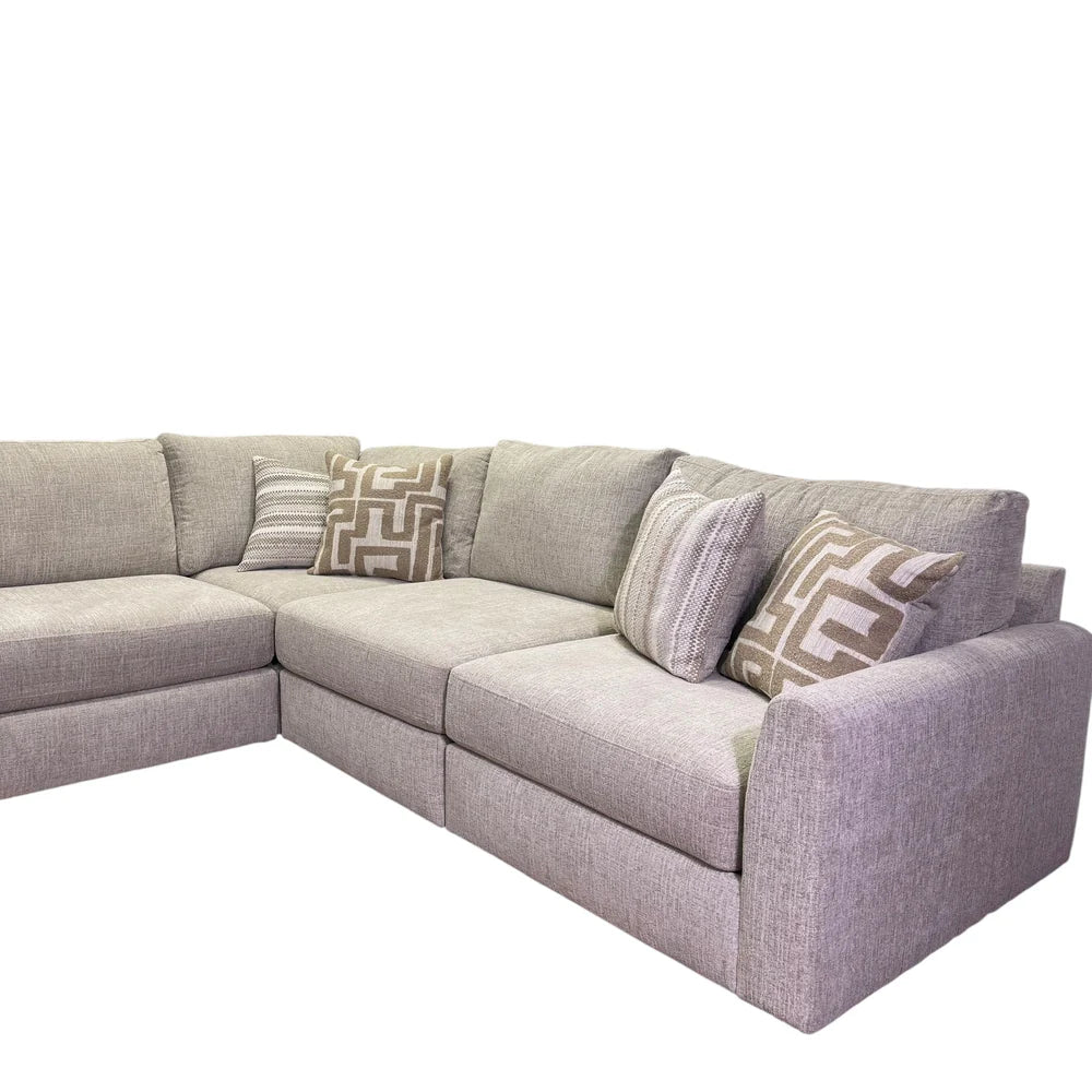 Monroe Modular 4 Piece Sectional In Cream