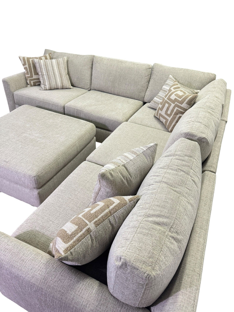Monroe Modular 5 Piece Sectional In Cream