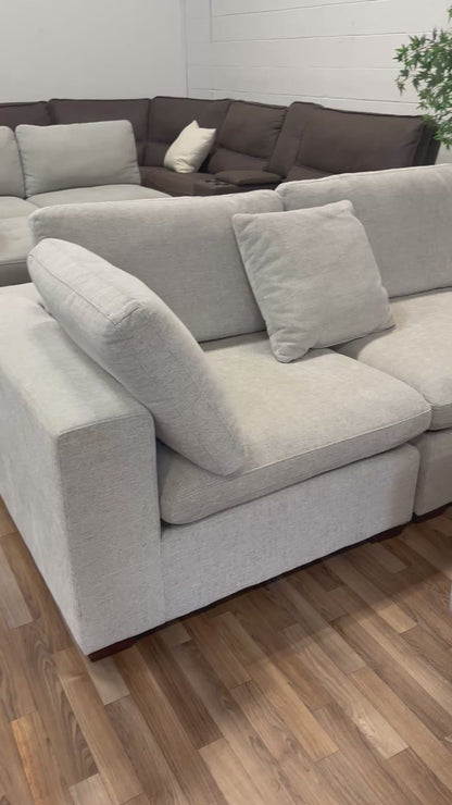 Thomasville Lowell 6-Piece Sectional Sofa