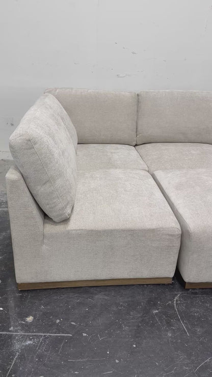 Henredon 6-Piece Modular Sectional Beige