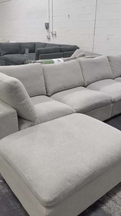Thomasville Lowell 8-Piece Modular Sectional