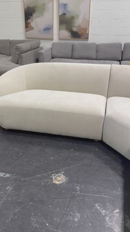 Dolen 3-Piece Curved Sectional