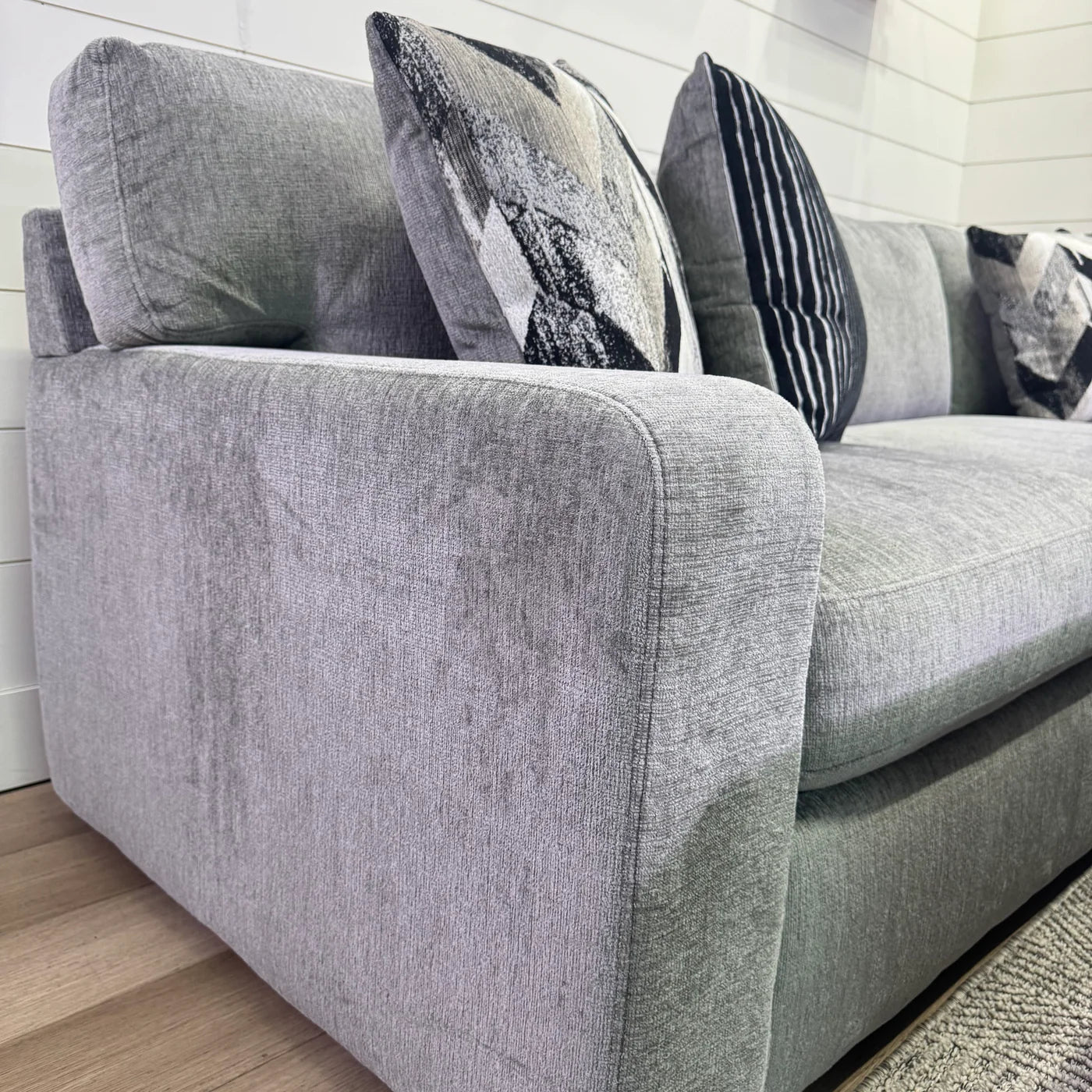 Wren Chaise Sectional - NEW